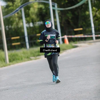 Runner Photo 8101330