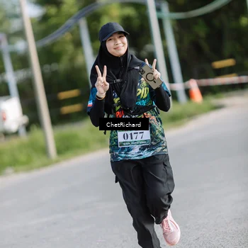 Runner Photo 8101341
