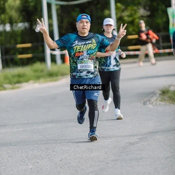 Runner Photo 8101345