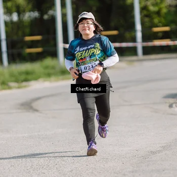 Runner Photo 8101359