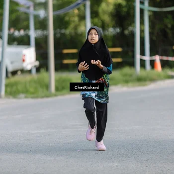 Runner Photo 8101360