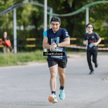 Runner Photo 8101371