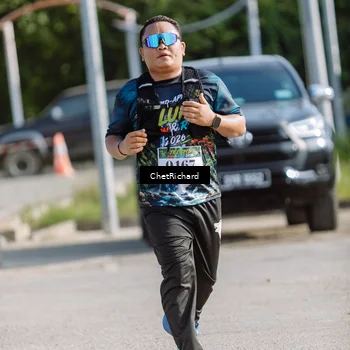 Runner Photo 8101379