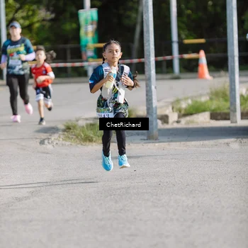 Runner Photo 8101389