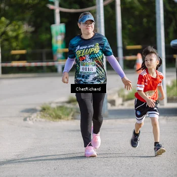 Runner Photo 8101396