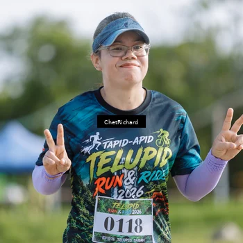 Runner Photo 8101402