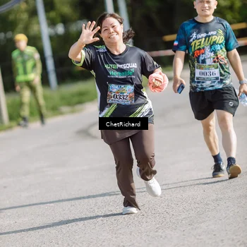 Runner Photo 8101418