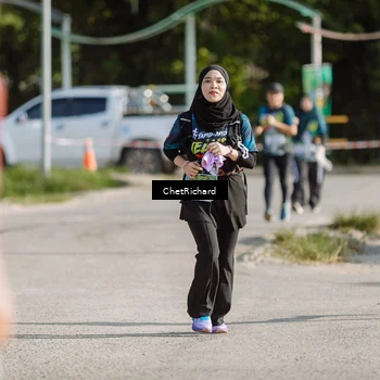 Runner Photo 8101425