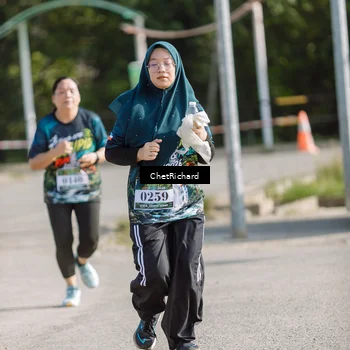 Runner Photo 8101437