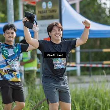 Runner Photo 8101675