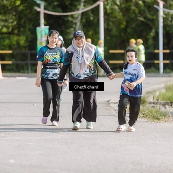 Runner Photo 8101782