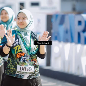 Runner Photo 8101801