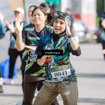 Runner Photo 8101810
