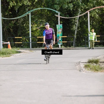 Runner Photo 8101822