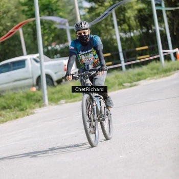 Runner Photo 8101885