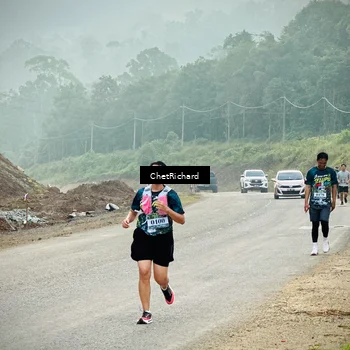 Runner Photo 8101915