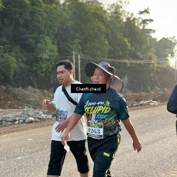 Runner Photo 8101958