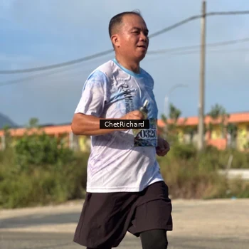 Runner Photo 8102001