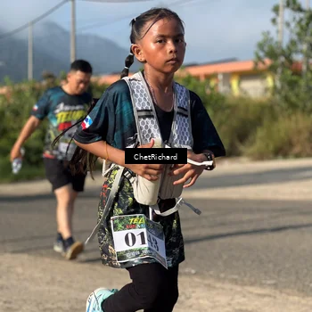 Runner Photo 8102018