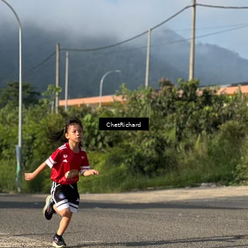 Runner Photo 8102027