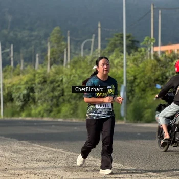 Runner Photo 8102050