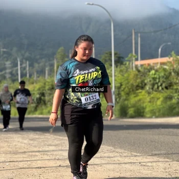 Runner Photo 8102063