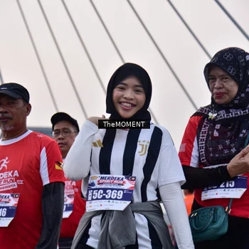 Runner Photo 8102299