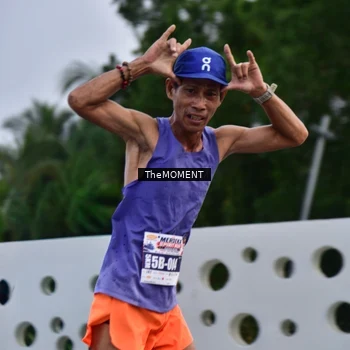 Runner Photo 8102302