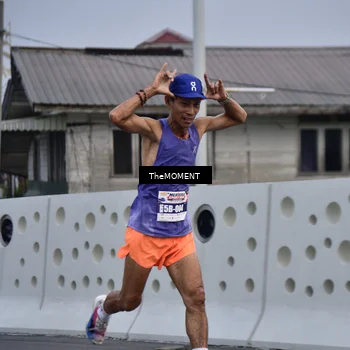 Runner Photo 8102303