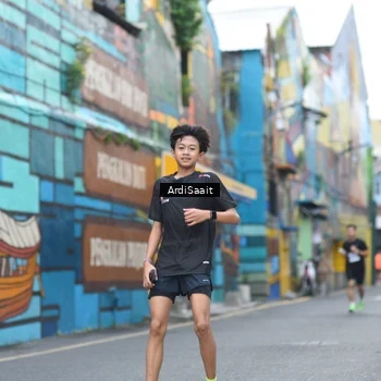 Runner Photo 8102373