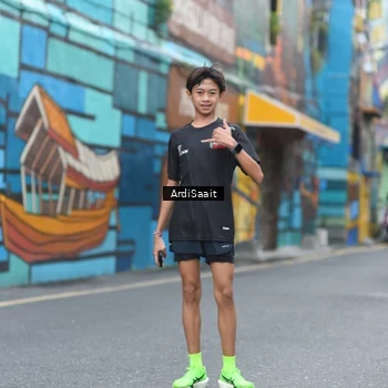Runner Photo 8102381