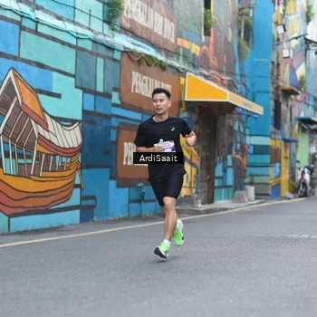 Runner Photo 8102385