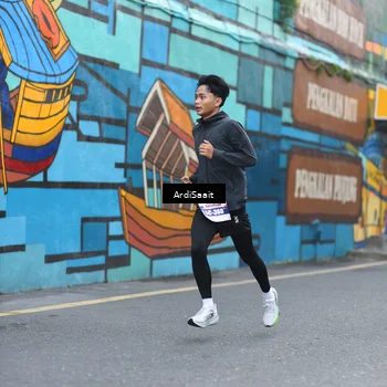 Runner Photo 8102404