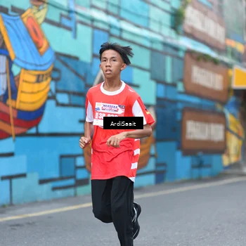 Runner Photo 8102413