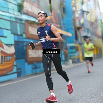 Runner Photo 8102421