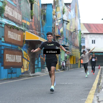 Runner Photo 8102446