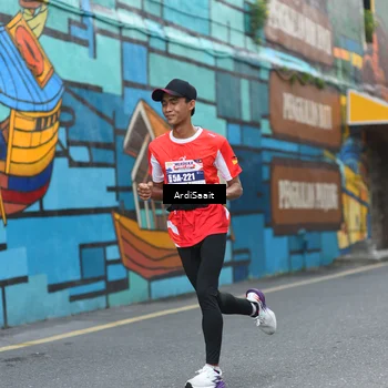 Runner Photo 8102448