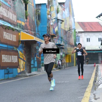 Runner Photo 8102453
