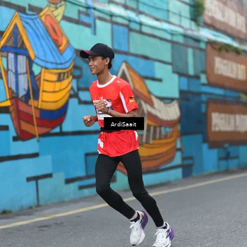 Runner Photo 8102454