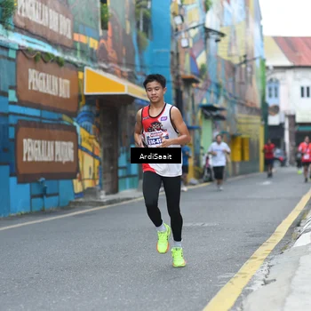 Runner Photo 8102474