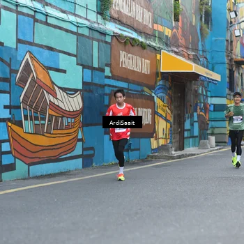 Runner Photo 8102480