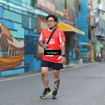 Runner Photo 8102501