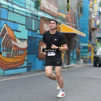 Runner Photo 8102507