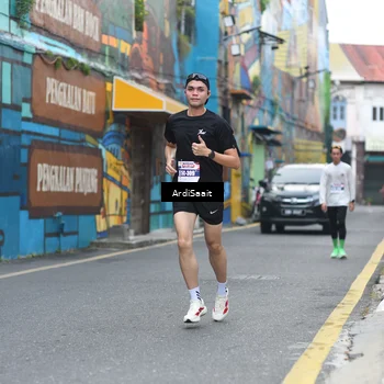 Runner Photo 8102509