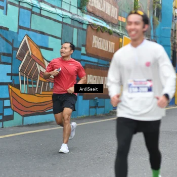 Runner Photo 8102520