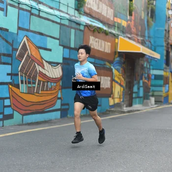 Runner Photo 8102521