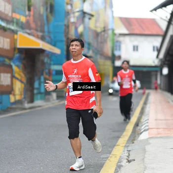 Runner Photo 8102526