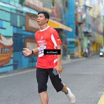 Runner Photo 8102528