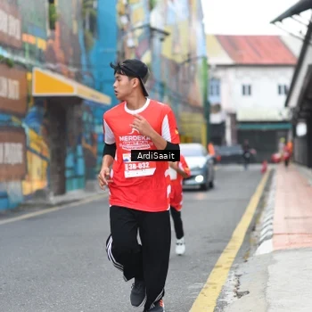 Runner Photo 8102533