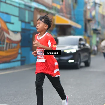 Runner Photo 8102563